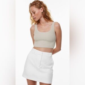 BABATON (Aritzia) Sculpt Ribbed Crop Tank. Birch / Sand. 2XS